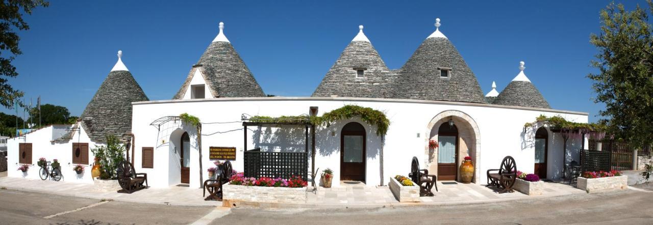 Bed And Breakfast Trulli San Leonardo Альберобелло Екстер'єр фото