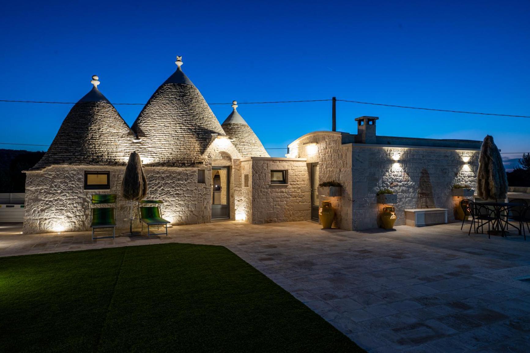 Bed And Breakfast Trulli San Leonardo Альберобелло Екстер'єр фото